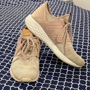 New Balance Women's Fresh Foam Cruz V2 Dusty Rose size10